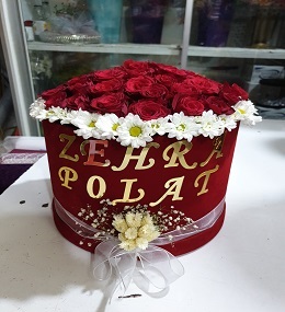 3.kutuda isimli gül